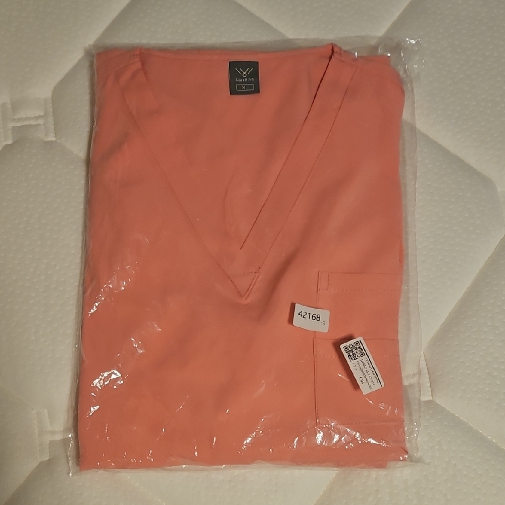 Coral/Pink V-Neck Scrub Top & Bottoms XL